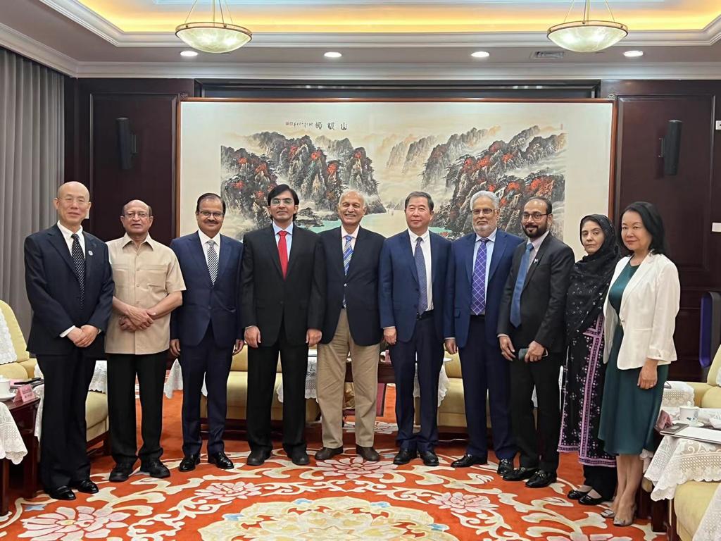 China, pakistan