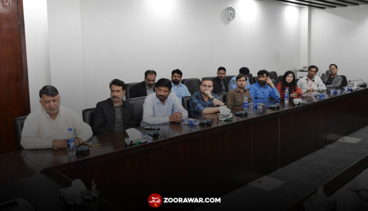 IG Islamabad Syed Ali Nasir Rizvi meeting with electronic media journalists at Central Police Office Islamabad
