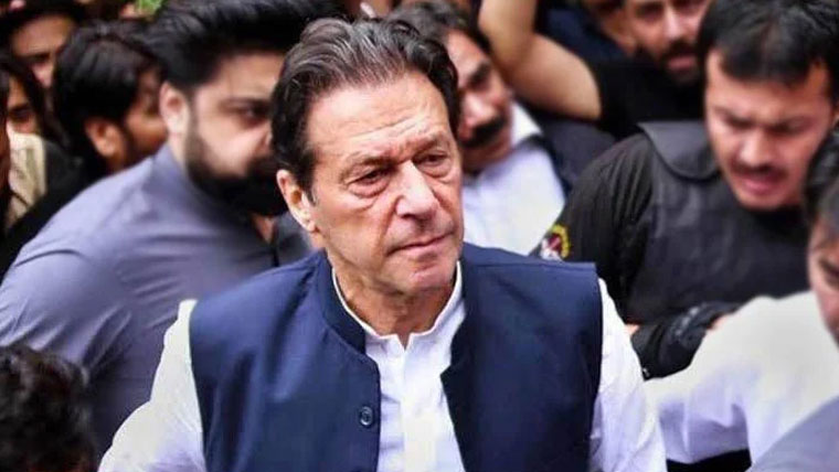 عمران خان کو جی ایچ کیو حملہ کیس میں ویڈیو لنک کے ذریعے پیش کرنے کے فیصلے کے خلاف درخواست خارج