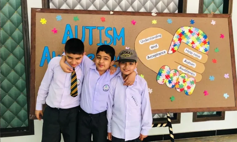 پنجاب میں آٹزم کا شکار غریب بچوں کو مفت تھراپی اورتعلیم دینے کا فیصلہ